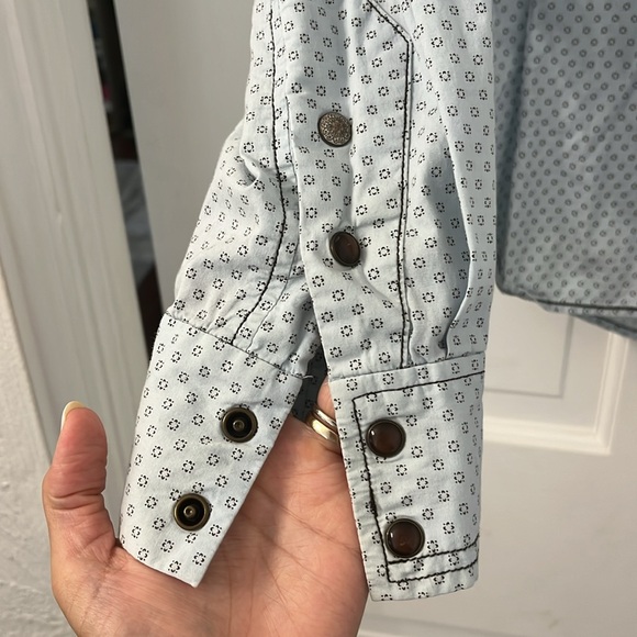 Vintage 7 Diamonds blue and brown button down - Picture 3 of 8